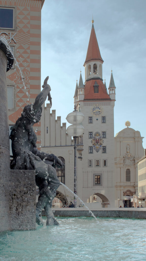 a globe showing Europe and Munich's location